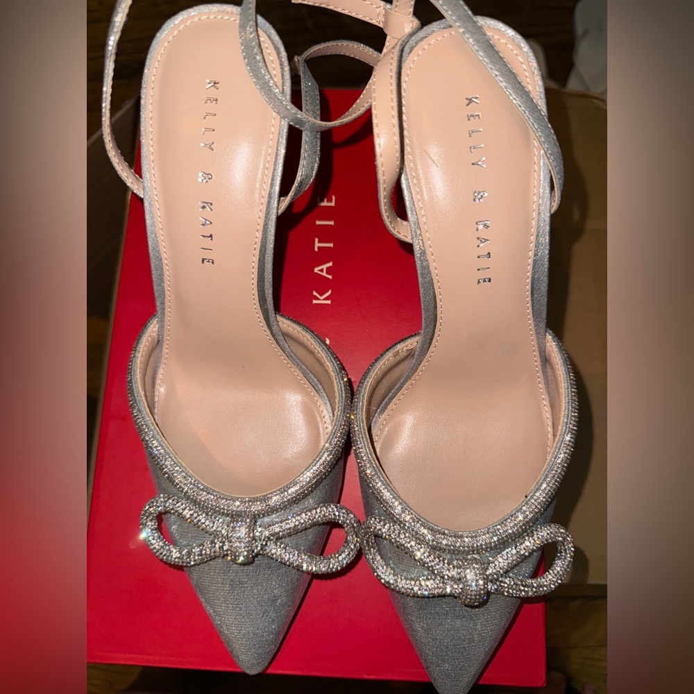 Kelly & Katie Kelly & Katie Blaken Pump in Silver